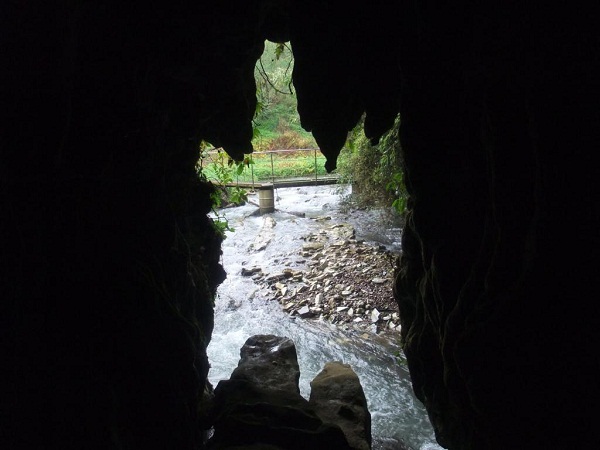 Spellbound "Mangawhitikau Cave", Waitomo