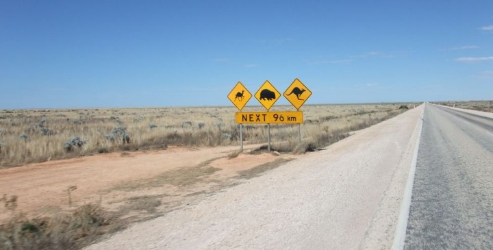 australia-outback-highway