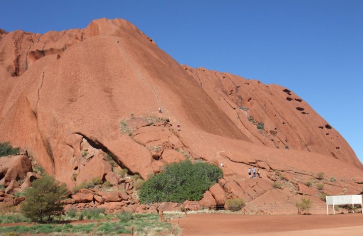 Uluru von Nahe